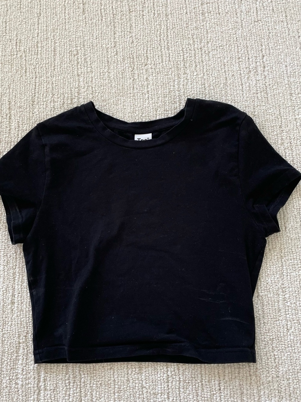 TNA Black Short Sleeve Cropped Tee